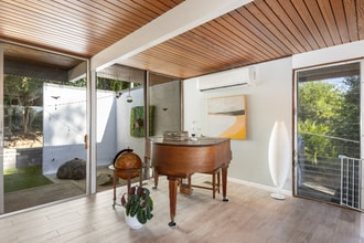 1548 Via Rancho Pkwy in Escondido, CA - Building Photo - Building Photo