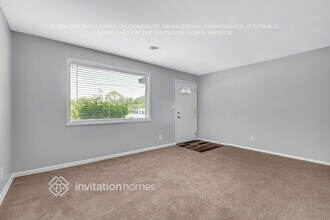 4138 Lane Ave S in Jacksonville, FL - Building Photo - Building Photo