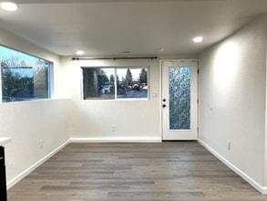 32902 26th Pl SW in Federal Way, WA - Building Photo - Building Photo