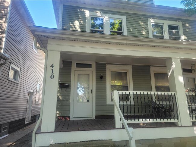 property at 410 E Gates St