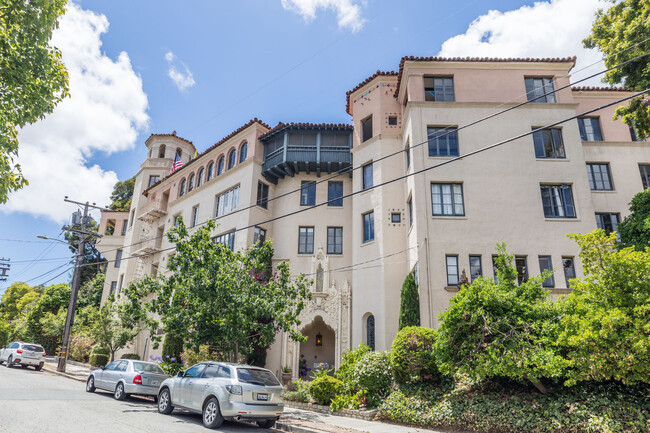 491 Crescent