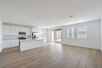 11804 Waterbird Ave in Las Vegas, NV - Building Photo - Building Photo