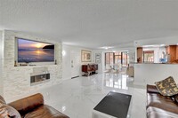 7137 Promenade Dr in Boca Raton, FL - Building Photo - Building Photo