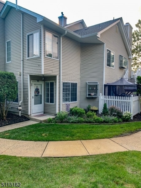 property at 25 Stevens Ct