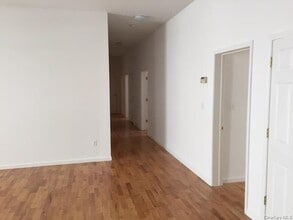 117 Sandpiper Ln in New Windsor, NY - Building Photo - Building Photo