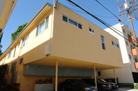 10907 Fruitland Dr in Studio City, CA - Foto de edificio - Building Photo