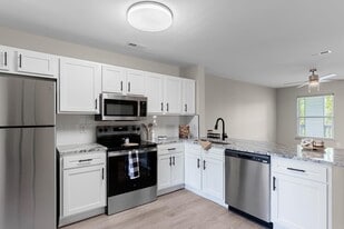 NOVA Lake Norman in Mooresville, NC - Building Photo