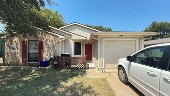 4221 Heath St in Fort Worth, TX - Building Photo