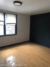 200 E Albanus St in Philadelphia, PA - Building Photo - Building Photo