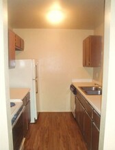 2906 Silver Spur Cir, Unit C in Bryan, TX - Foto de edificio - Building Photo