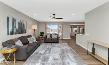17227 N Country Club Dr in Sun City, AZ - Building Photo - Building Photo