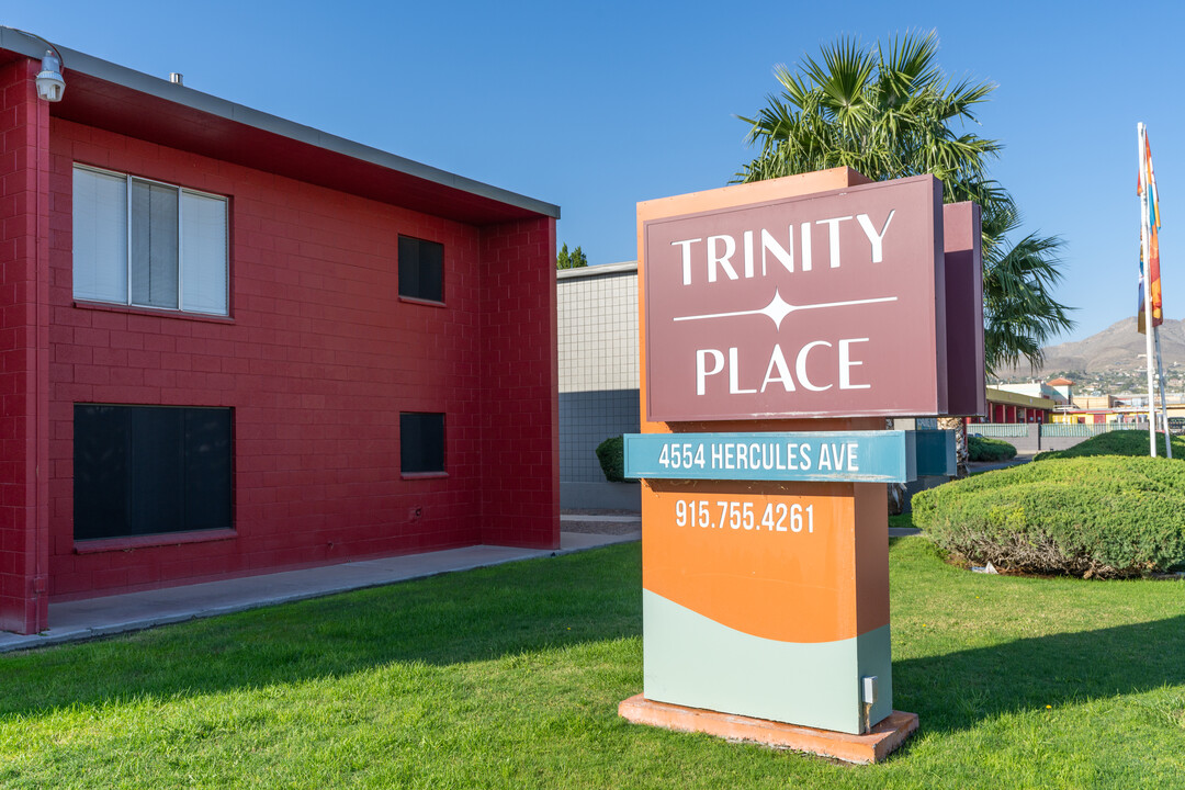 Trinity Place Apartments in El Paso, TX - Foto de edificio
