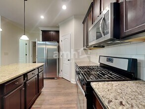 210 Pebblefield Trce in Lawrenceville, GA - Building Photo - Building Photo