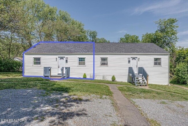 158 Hamilton Cir in Oak Ridge, TN - Building Photo - Building Photo