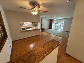 2966 Miranda Ave in Alamo, CA - Foto de edificio - Building Photo