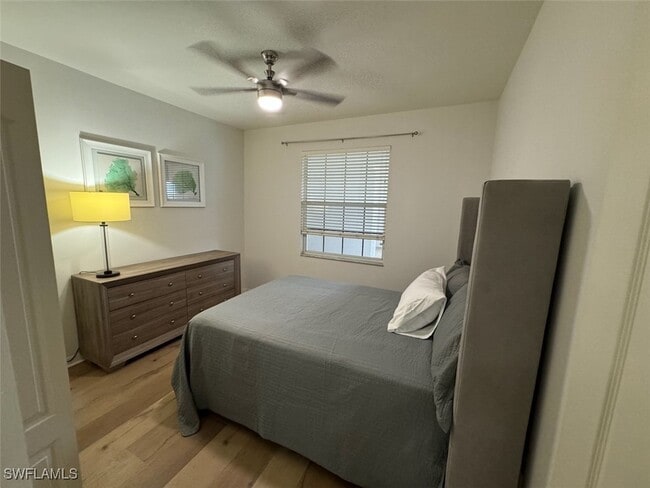 property at 4650 Yacht Harbor Dr