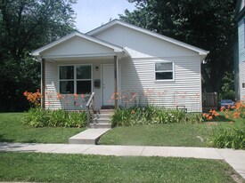 224 W 3rd St in Erie, PA - Building Photo