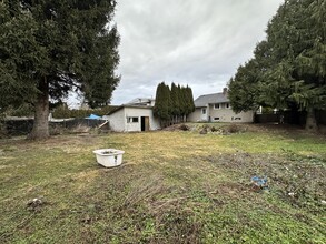 8741 Bellevue Dr in Chilliwack, BC - Building Photo - Building Photo