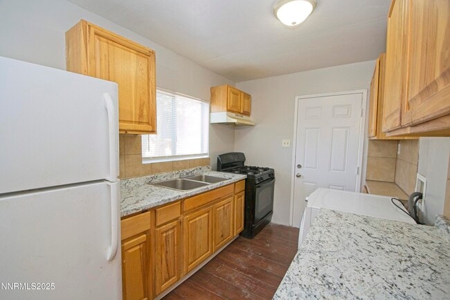 875 G St in Sparks, NV - Building Photo - Building Photo