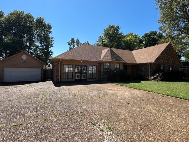 5429 Craigmont Dr in Bartlett, TN - Building Photo - Building Photo