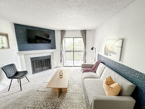 879W58 Austin in Austin, TX - Building Photo - Building Photo