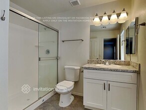 2269 E Hazeltine Way in Chandler, AZ - Foto de edificio - Building Photo