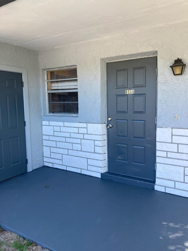property at 6538 W Norvell Bryant Hwy