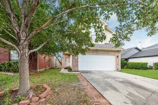 11902 Oakner Dr in Tomball, TX - Building Photo