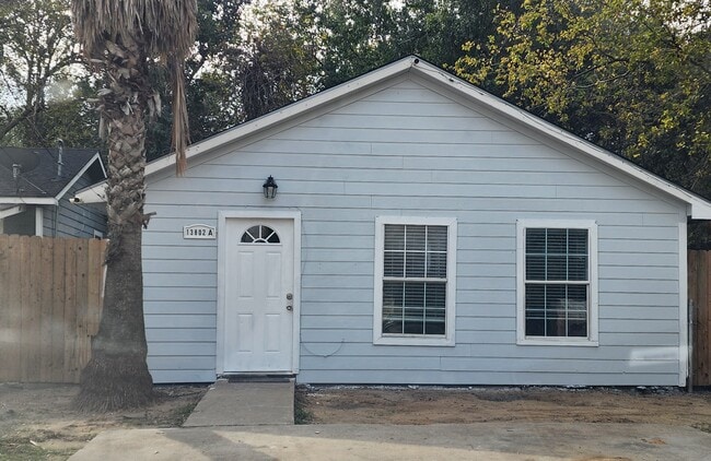 property at 13802 Hooper Rd