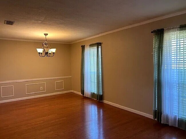 639 Silverstone Dr in Richardson, TX - Building Photo - Building Photo