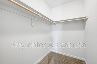 6022 Rixey Dr in Alexandria, VA - Building Photo - Building Photo