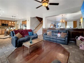 211 Belle Isle Ct in Henderson, NV - Building Photo - Building Photo