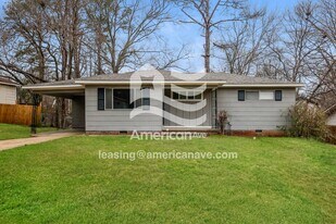 1540 Maria Dr in Jackson, MS - Building Photo