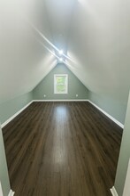 1820 Albany Ave in West Hartford, CT - Building Photo - Building Photo