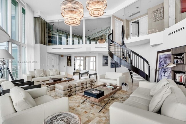 1643 Brickell Ave in Miami, FL - Building Photo - Building Photo