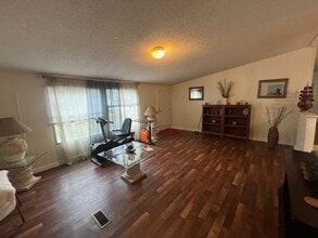 205 Cornfield Ave in Midway, GA - Building Photo - Building Photo