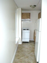 727 W 3rd St, Unit Apt 2 in Williamsport, PA - Foto de edificio - Building Photo