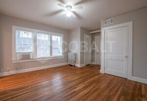 674 Somerset Terrace NE in Atlanta, GA - Building Photo