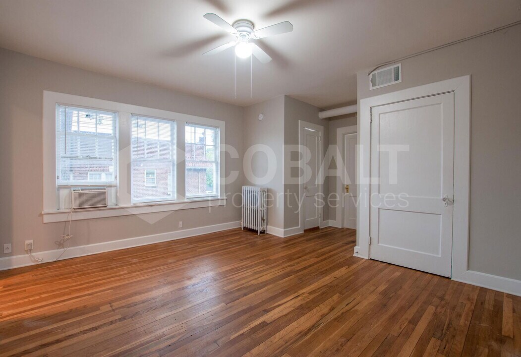 674 Somerset Terrace NE in Atlanta, GA - Building Photo