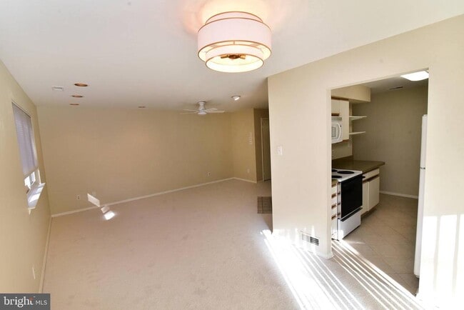 201 Mulberry Cove in Mount Laurel, NJ - Building Photo - Building Photo