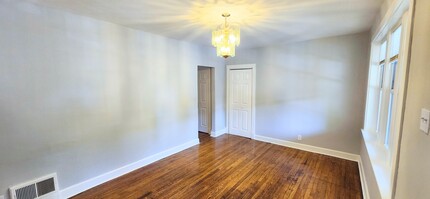 5842 Goener Ave, Unit Downstairs in St. Louis, MO - Foto de edificio - Building Photo