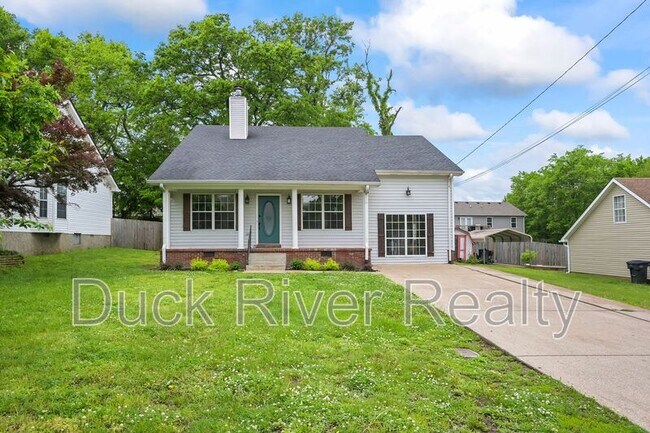 1712 University Dr in Columbia, TN - Building Photo - Building Photo