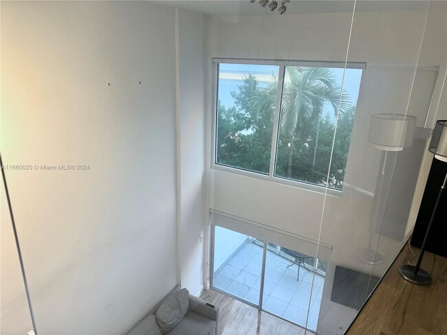 1528 Brickell Ave in Miami, FL - Building Photo - Building Photo