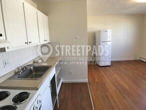 172 N Beacon St in Boston, MA - Building Photo - Building Photo