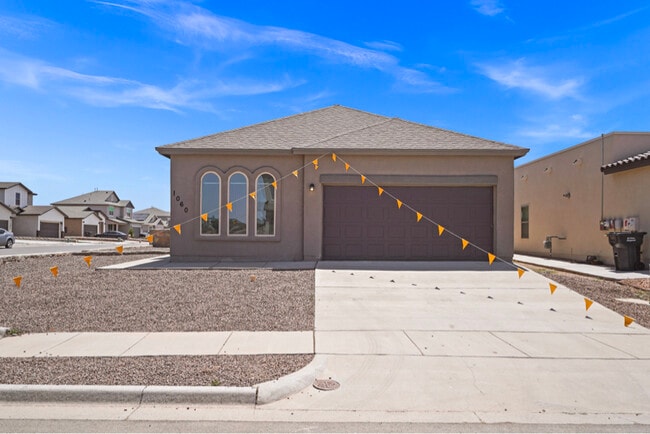 property at 1060 Summer Rain St
