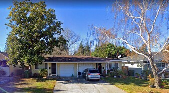 1332 White Dr in Santa Clara, CA - Building Photo