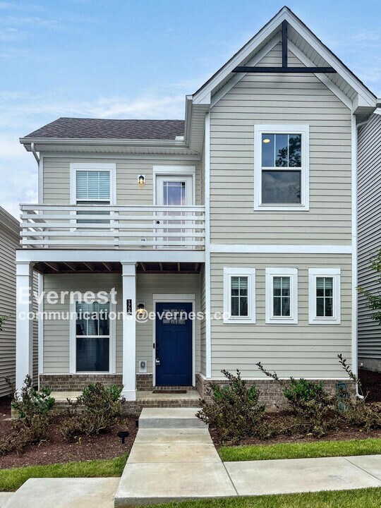 1725 Fenway Lp in Nashville, TN - Building Photo