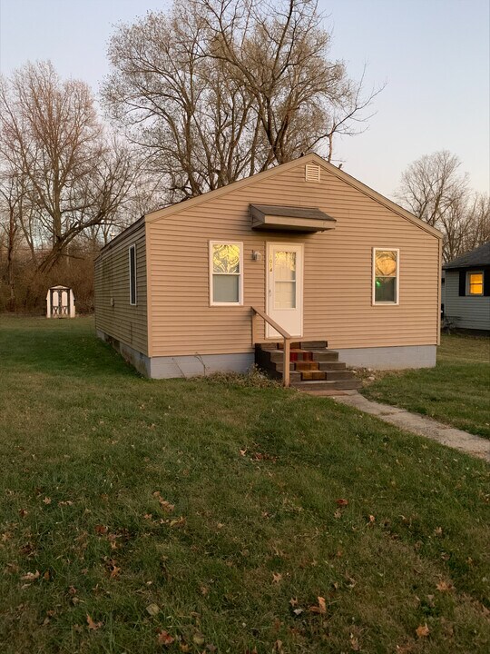 1014 N Hodson Ave in Muncie, IN - Building Photo