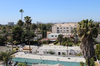 1604 Venice Blvd in Playa Del Rey, CA - Building Photo - Building Photo