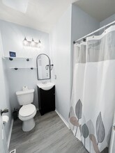 5112 Dublin Dr in Charleston, WV - Building Photo - Building Photo